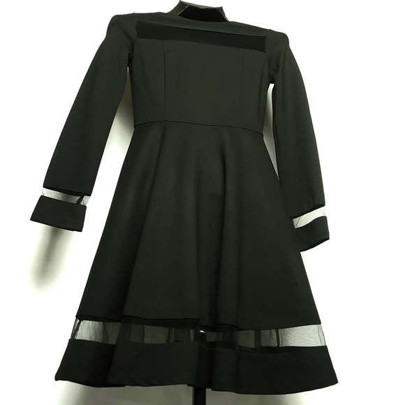 LULU'S Fit & Flare Longsleeved Cutout Mesh Cuff & Hemline Dress Blk XS - Picture 5 of 9
